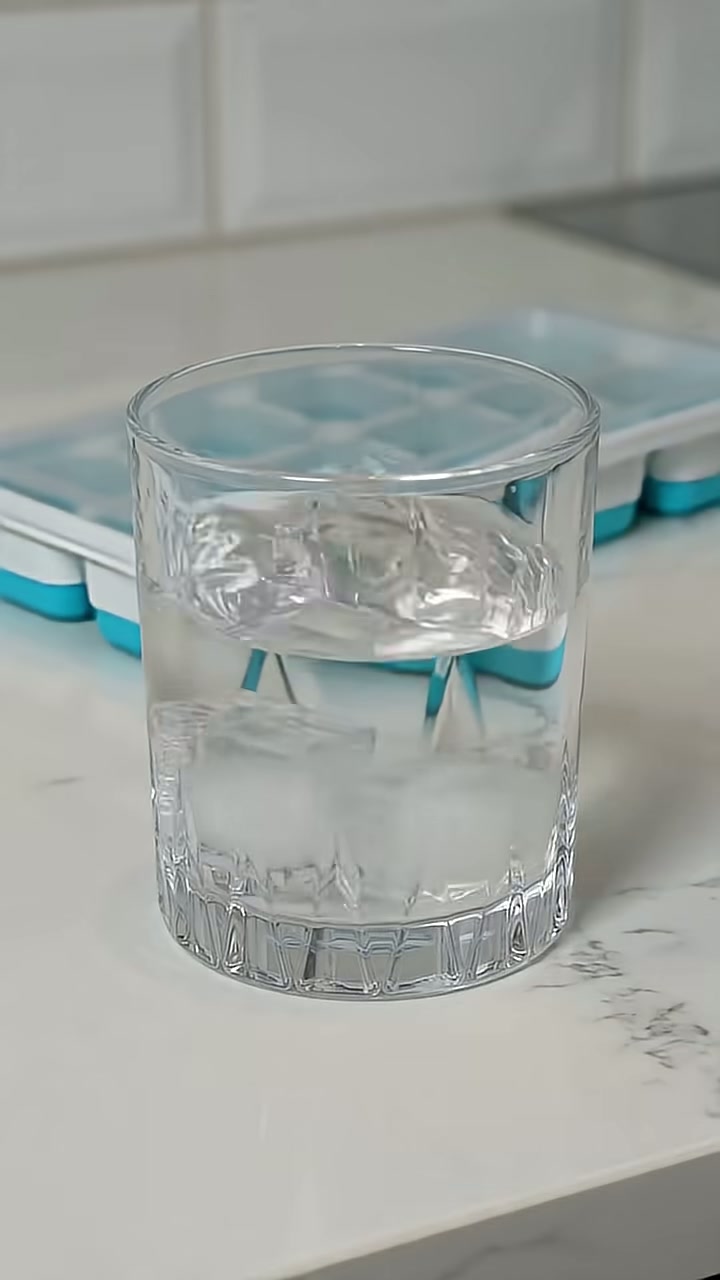 Stackable trays keep a glass-ready supply in the freezer